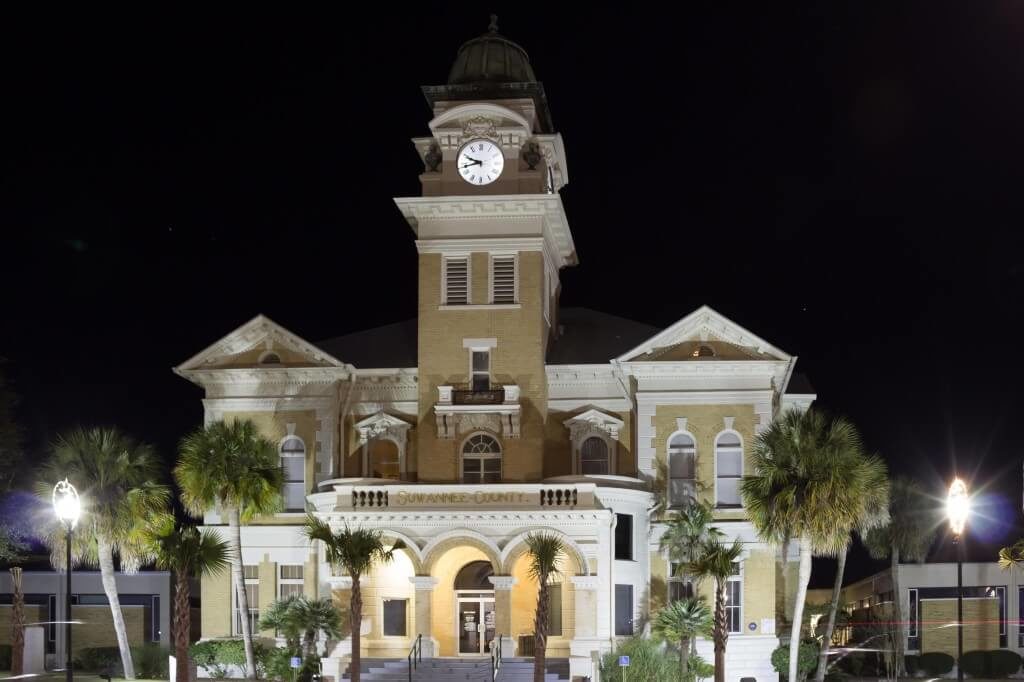 Suwannee County Courthouse